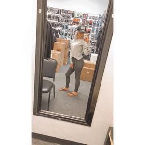 Meet your Posher, Summer